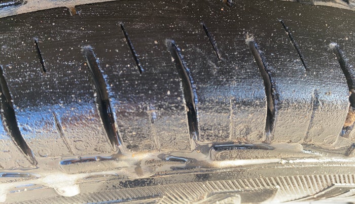 2017 Maruti Alto 800 LXI, Petrol, Manual, 81,955 km, Right Front Tyre Tread