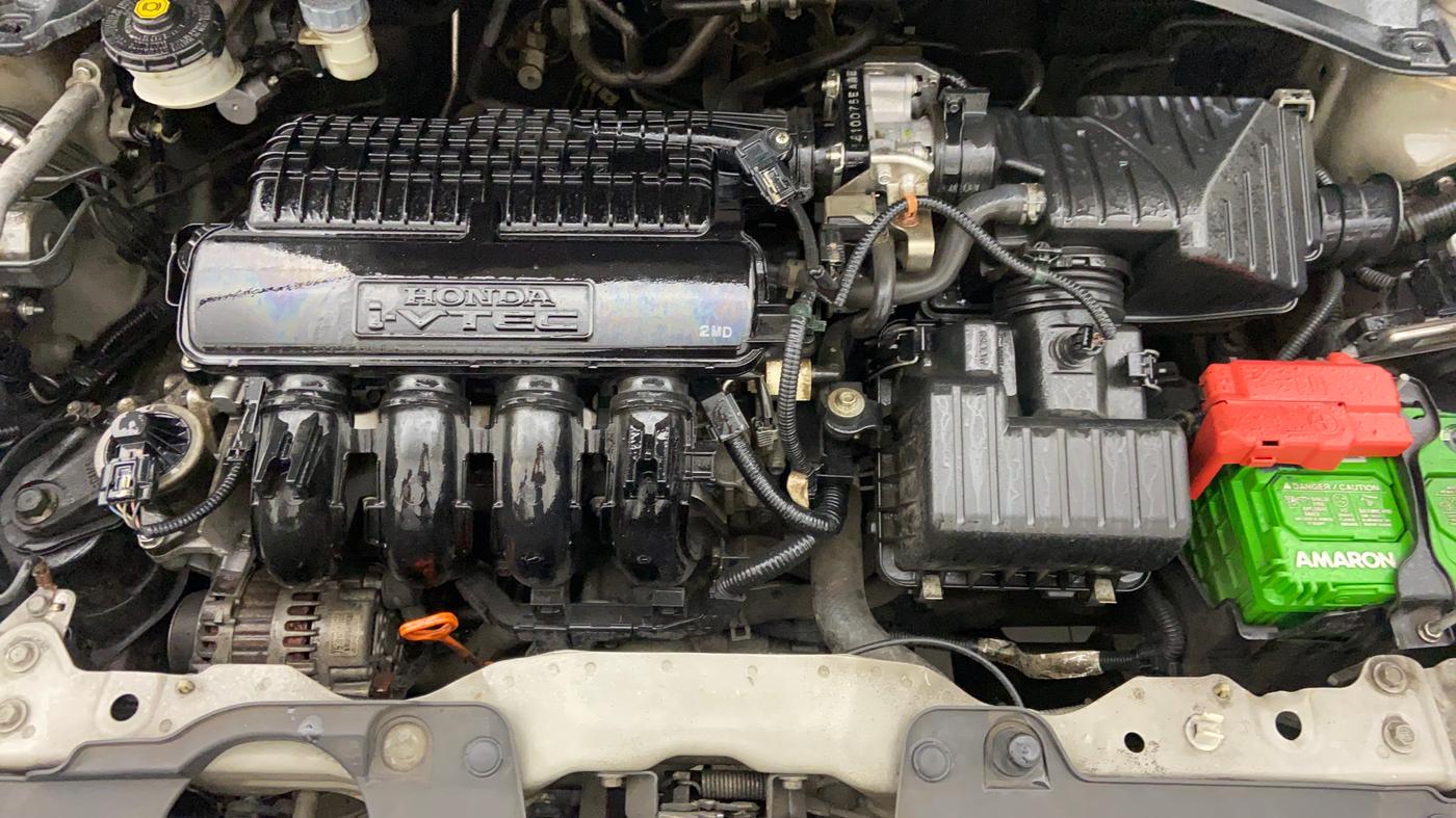 2014 Honda Mobilio 1.5 V OPT. I VTEC, Petrol, Manual, 46,305 km, Engine Bonet View