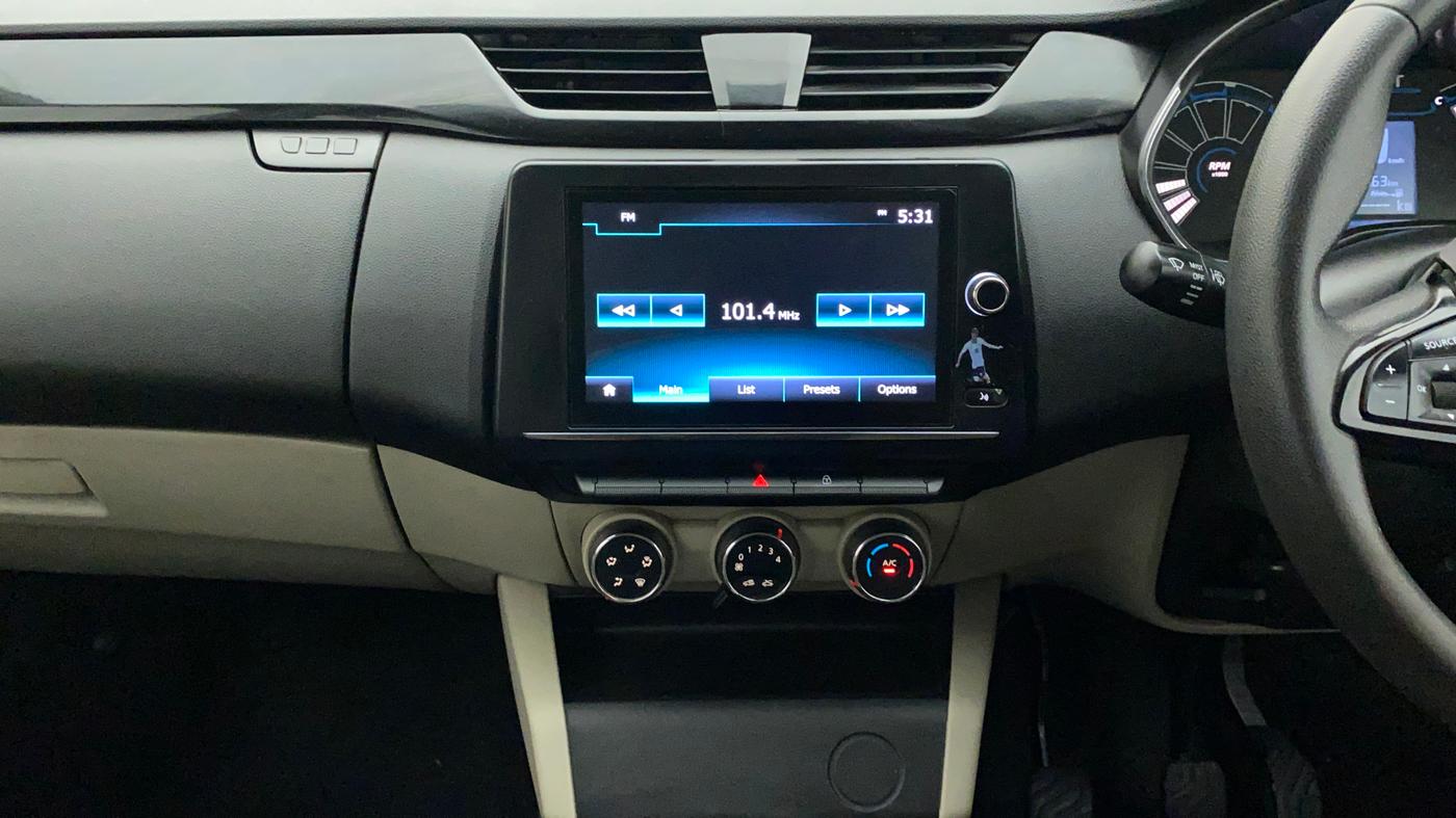 2021 Renault TRIBER RXT, Petrol, Manual, 60,402 km, Air Conditioner
