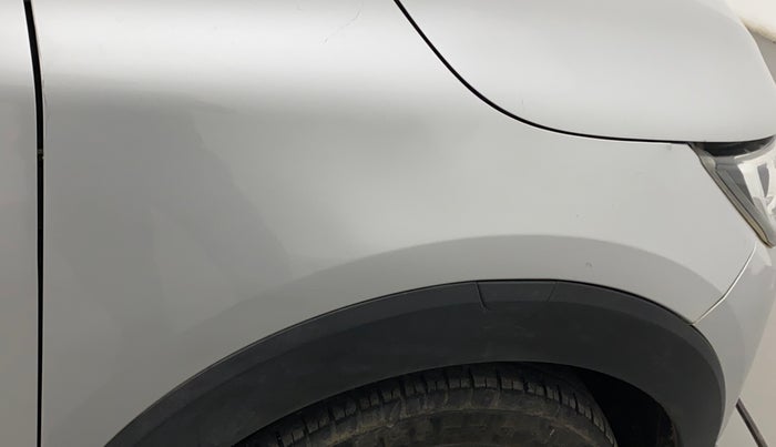 2021 Renault TRIBER RXT, Petrol, Manual, 60,402 km, Right fender - Slightly dented