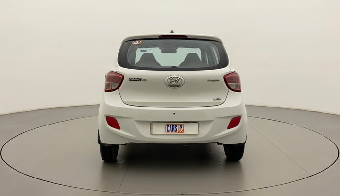 2015 Hyundai Grand i10 MAGNA 1.2 KAPPA VTVT, Petrol, Manual, 26,690 km, Back/Rear