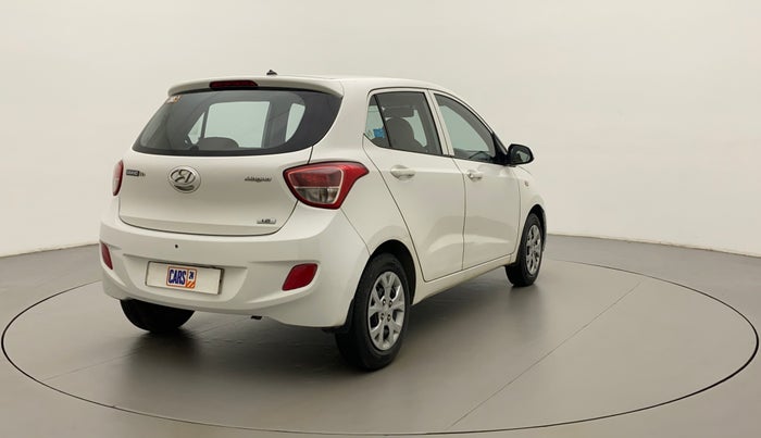 2015 Hyundai Grand i10 MAGNA 1.2 KAPPA VTVT, Petrol, Manual, 26,690 km, Right Back Diagonal