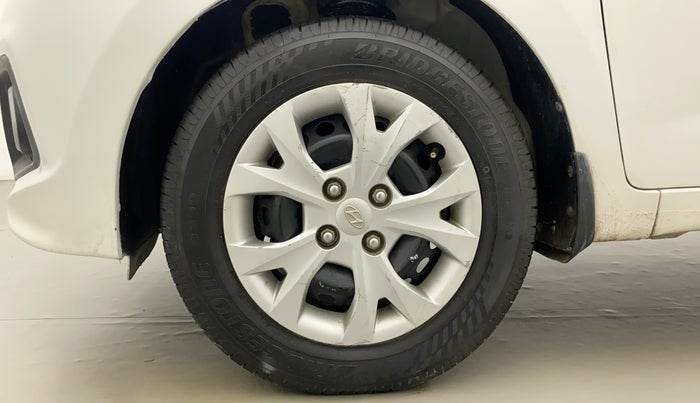 2015 Hyundai Grand i10 MAGNA 1.2 KAPPA VTVT, Petrol, Manual, 26,690 km, Left Front Wheel