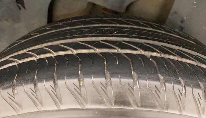 2022 Tata Safari XZA PLUS DARK EDITION, Diesel, Automatic, 27,886 km, Left Rear Tyre Tread