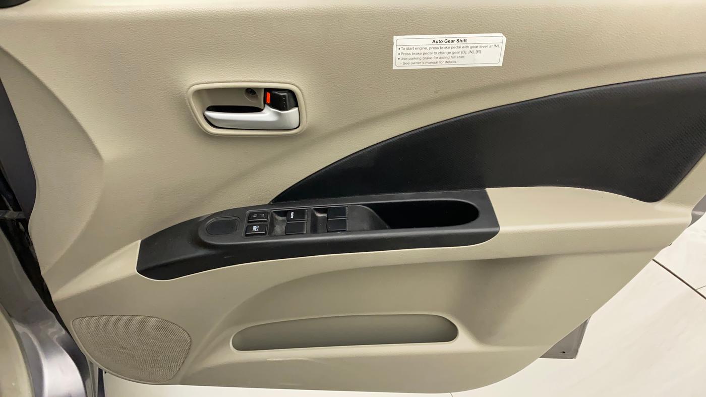 2015 Maruti Celerio VXI AMT, Petrol, Automatic, 29,114 km, Driver Side Door Panels Control
