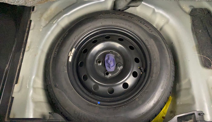 2020 Maruti Swift VXI, Petrol, Manual, 40,354 km, Spare Tyre