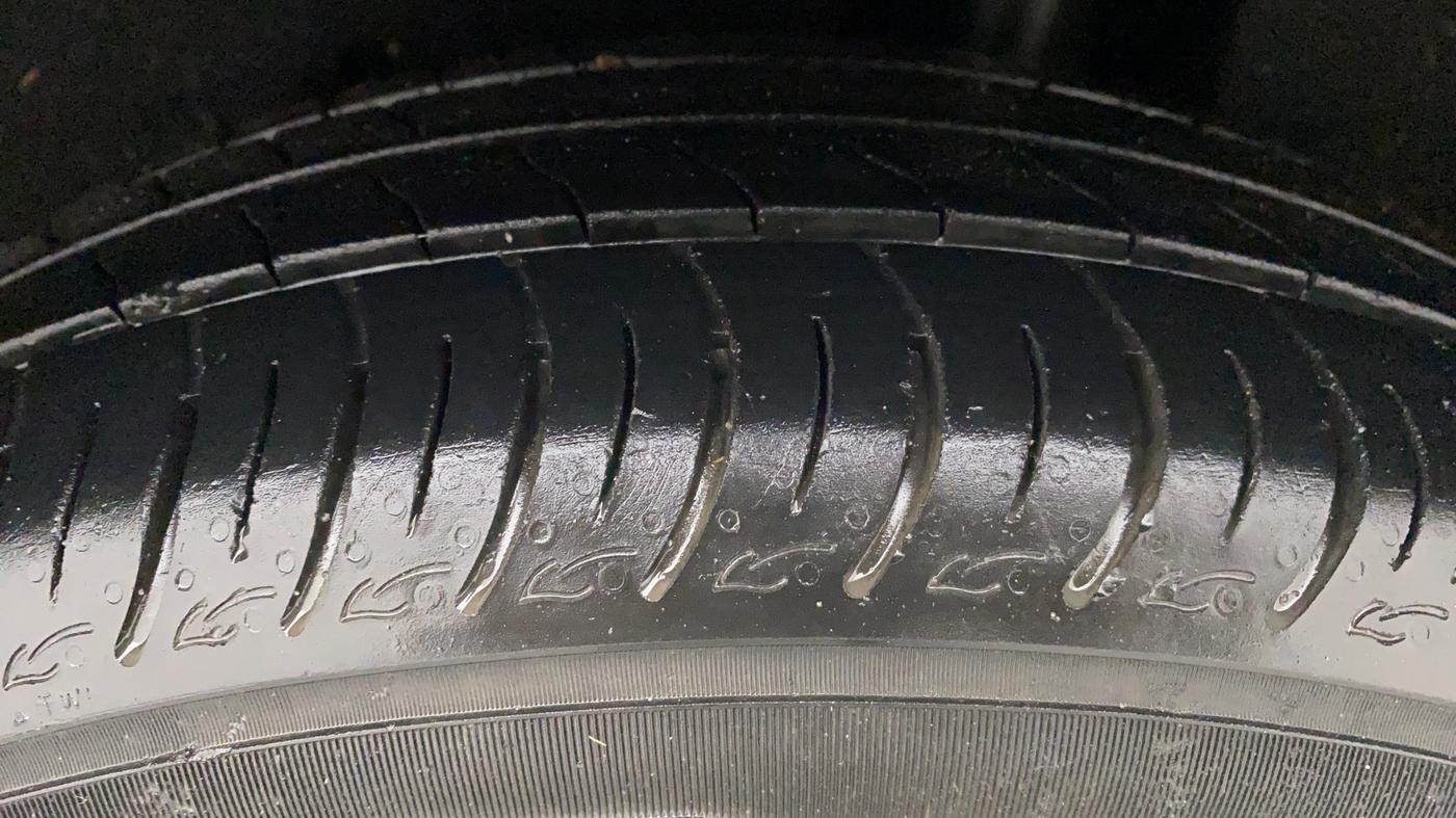 2021 Maruti Baleno SIGMA PETROL 1.2, Petrol, Manual, 23,374 km, Left Rear Tyre Tread