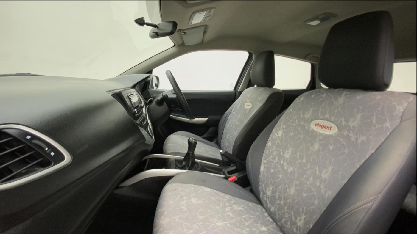2017 Maruti Baleno DELTA PETROL 1.2, Petrol, Manual, 82,843 km, Right Side Front Door Cabin