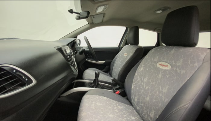 2017 Maruti Baleno DELTA PETROL 1.2, Petrol, Manual, 82,843 km, Right Side Front Door Cabin