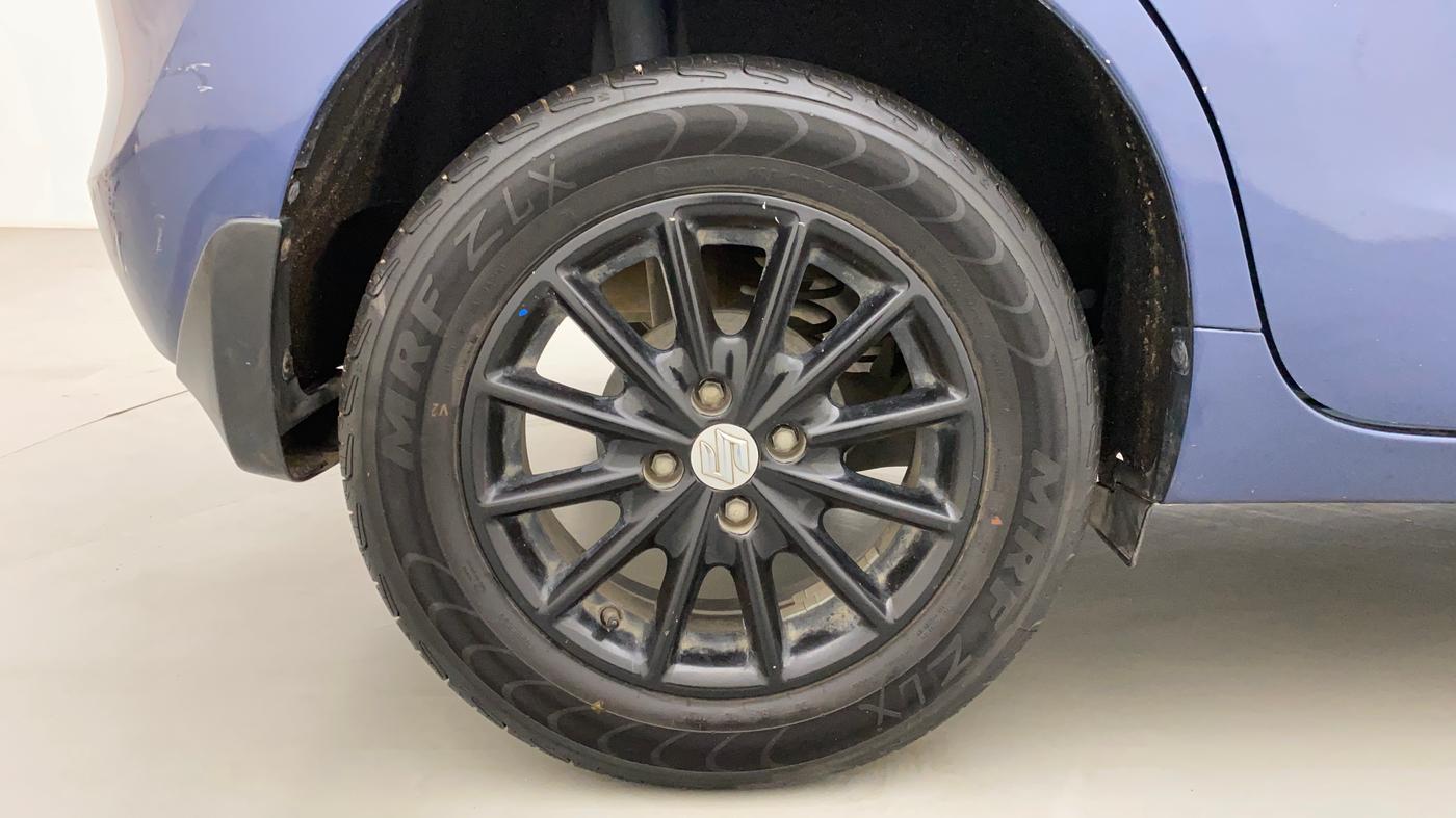 2017 Maruti Baleno DELTA PETROL 1.2, Petrol, Manual, 82,843 km, Right Rear Wheel