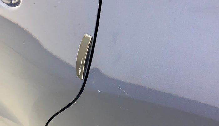 2017 Maruti Baleno DELTA PETROL 1.2, Petrol, Manual, 82,843 km, Left quarter panel - Slightly dented