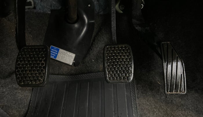 2019 Maruti Alto LXI, Petrol, Manual, 75,259 km, Pedals
