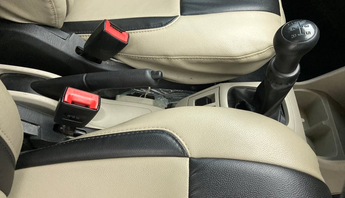 2019 Maruti Alto LXI, Petrol, Manual, 75,259 km, Gear Lever