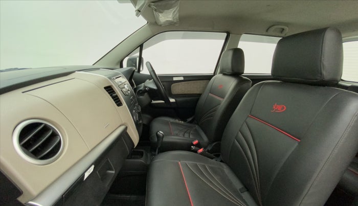 2016 Maruti Wagon R 1.0 VXI AMT, Petrol, Automatic, 69,491 km, Right Side Front Door Cabin
