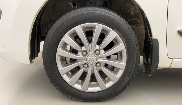 2016 Maruti Wagon R 1.0 VXI AMT, Petrol, Automatic, 69,491 km, Left Front Wheel