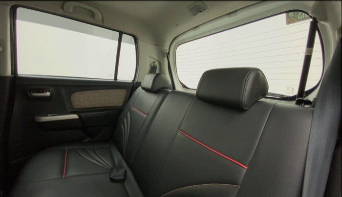 2016 Maruti Wagon R 1.0 VXI AMT, Petrol, Automatic, 69,491 km, Right Side Rear Door Cabin