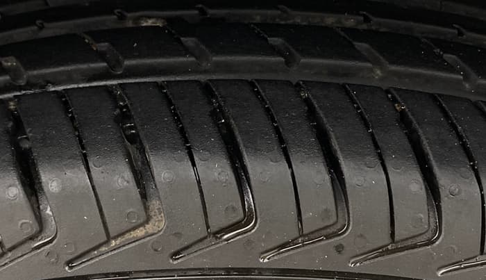 2019 Datsun Redi Go T (O), Petrol, Manual, 38,330 km, Right Rear Tyre Tread