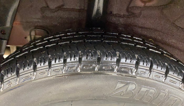 2015 Hyundai Grand i10 MAGNA 1.1 CRDI, Diesel, Manual, 67,373 km, Right Rear Tyre Tread