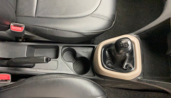 2015 Hyundai Grand i10 MAGNA 1.1 CRDI, Diesel, Manual, 67,373 km, Gear Lever