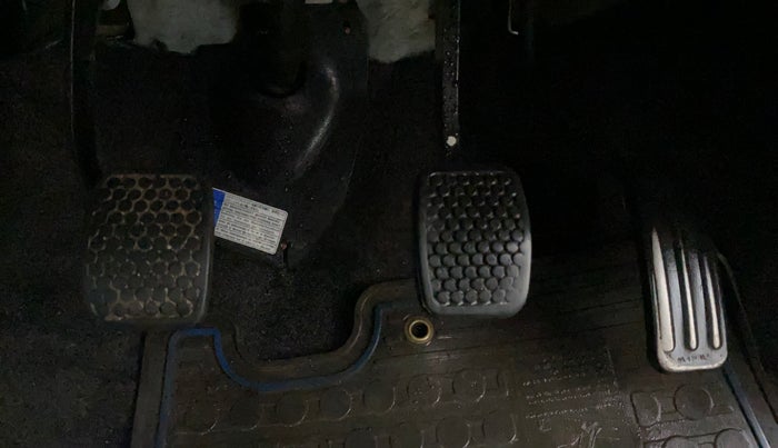 2014 Maruti Alto 800 VXI, Petrol, Manual, 38,501 km, Pedals