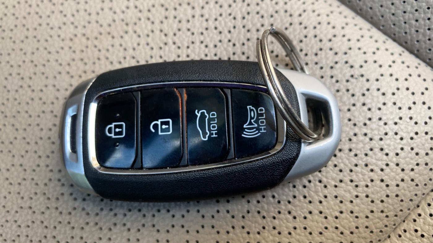 2022 Hyundai Verna SX (O) 1.5 CRDI AT, Diesel, Automatic, 40,145 km, Key Close Up