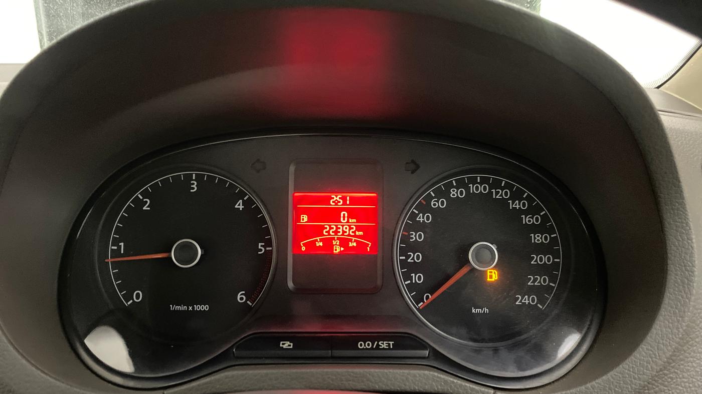 2013 Volkswagen Vento HIGHLINE DIESEL 1.6, Diesel, Manual, 22,392 km, Odometer Image