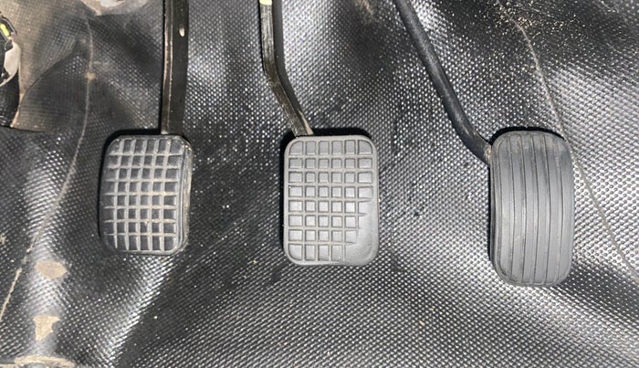 2017 Tata Tiago XZ PETROL, Petrol, Manual, 1,49,529 km, Pedals