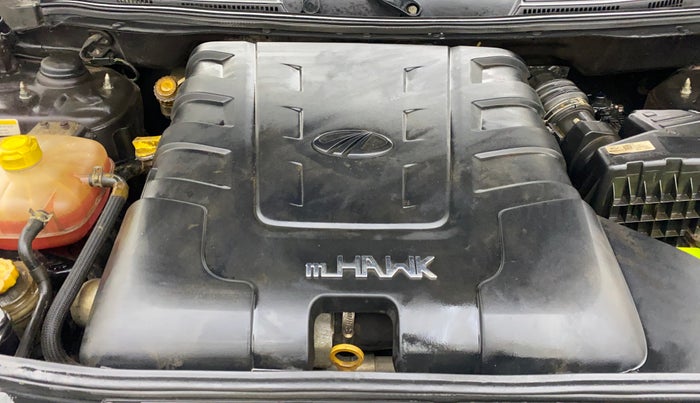 2019 Mahindra XUV500 W11 AT, Diesel, Automatic, 85,421 km, Engine View