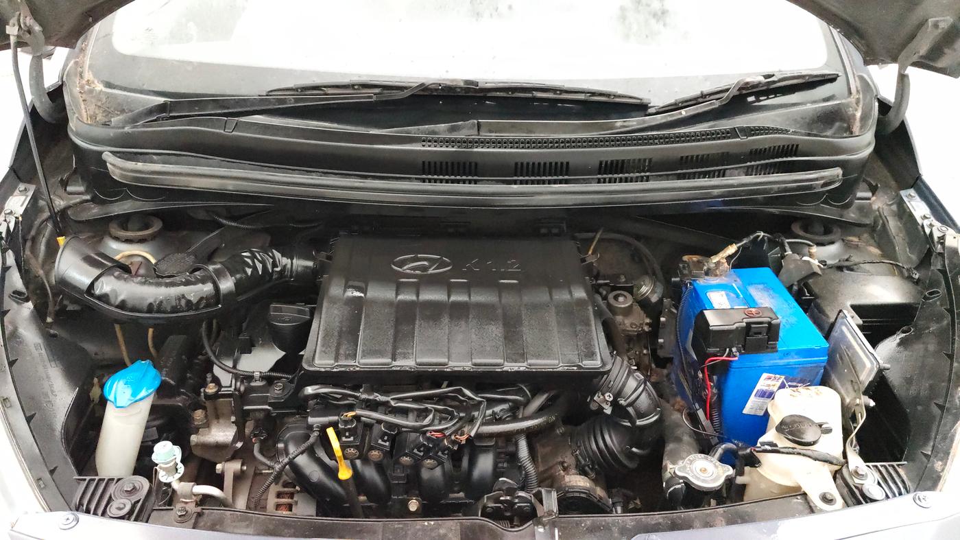 2017 Hyundai Grand i10 SPORTZ (O) 1.2 KAPPA VTVT, CNG, Manual, 91,353 km, Engine View