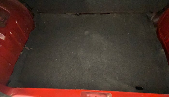 2016 Renault Kwid RXT 1.0, Petrol, Manual, 65,284 km, Boot Inside