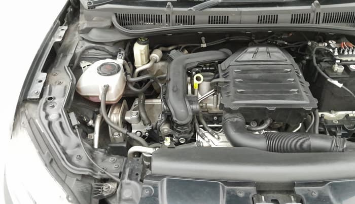 2023 Volkswagen VIRTUS TOPLINE TSI 1.0 AT, Petrol, Automatic, 25,762 km, Engine View - Right