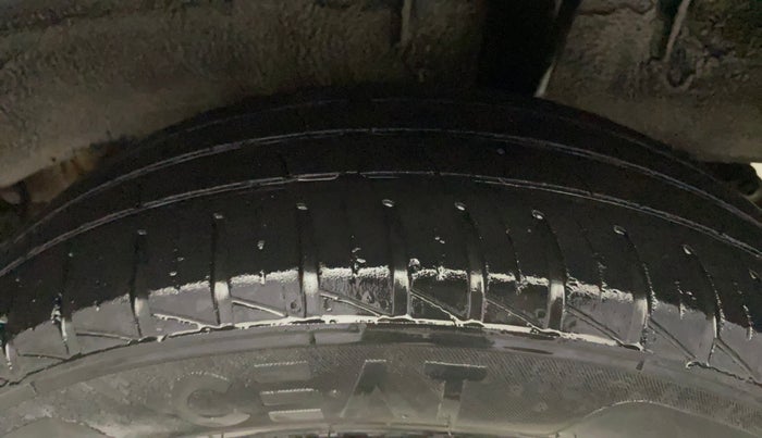 2022 Renault Kwid CLIMBER MT 1.0, Petrol, Manual, 67,463 km, Left Rear Tyre Tread