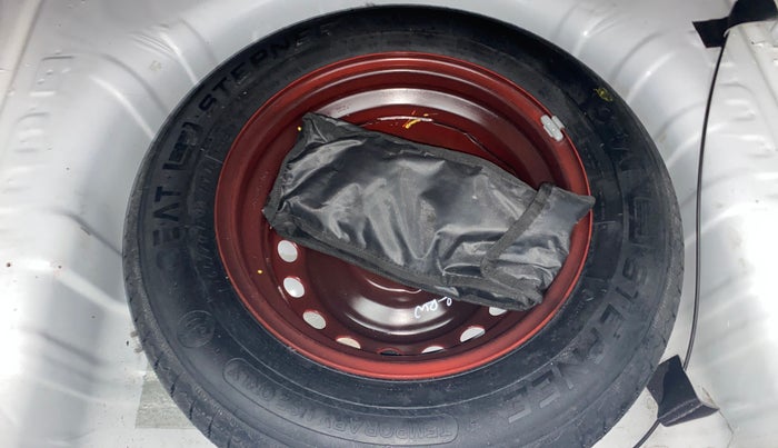 2022 Renault Kwid CLIMBER MT 1.0, Petrol, Manual, 67,463 km, Spare Tyre