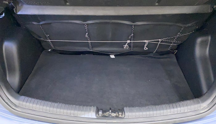 2015 Hyundai Grand i10 ASTA AT 1.2 KAPPA VTVT, Petrol, Automatic, 51,295 km, Boot Inside