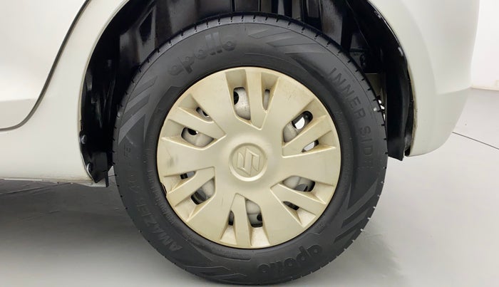 2015 Maruti Swift LXI (O), CNG, Manual, 98,674 km, Left Rear Wheel