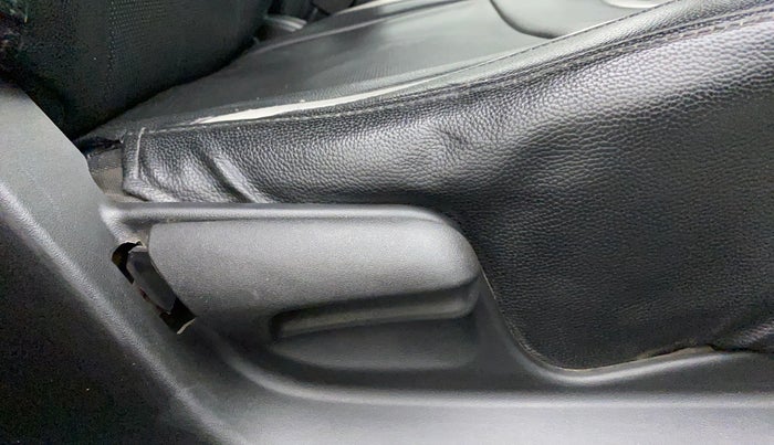 2015 Maruti Swift LXI (O), CNG, Manual, 98,674 km, Driver Side Adjustment Panel