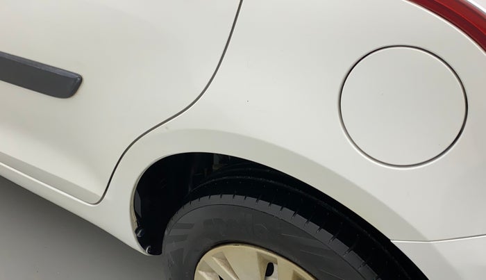 2015 Maruti Swift LXI (O), CNG, Manual, 98,674 km, Left quarter panel - Slightly dented