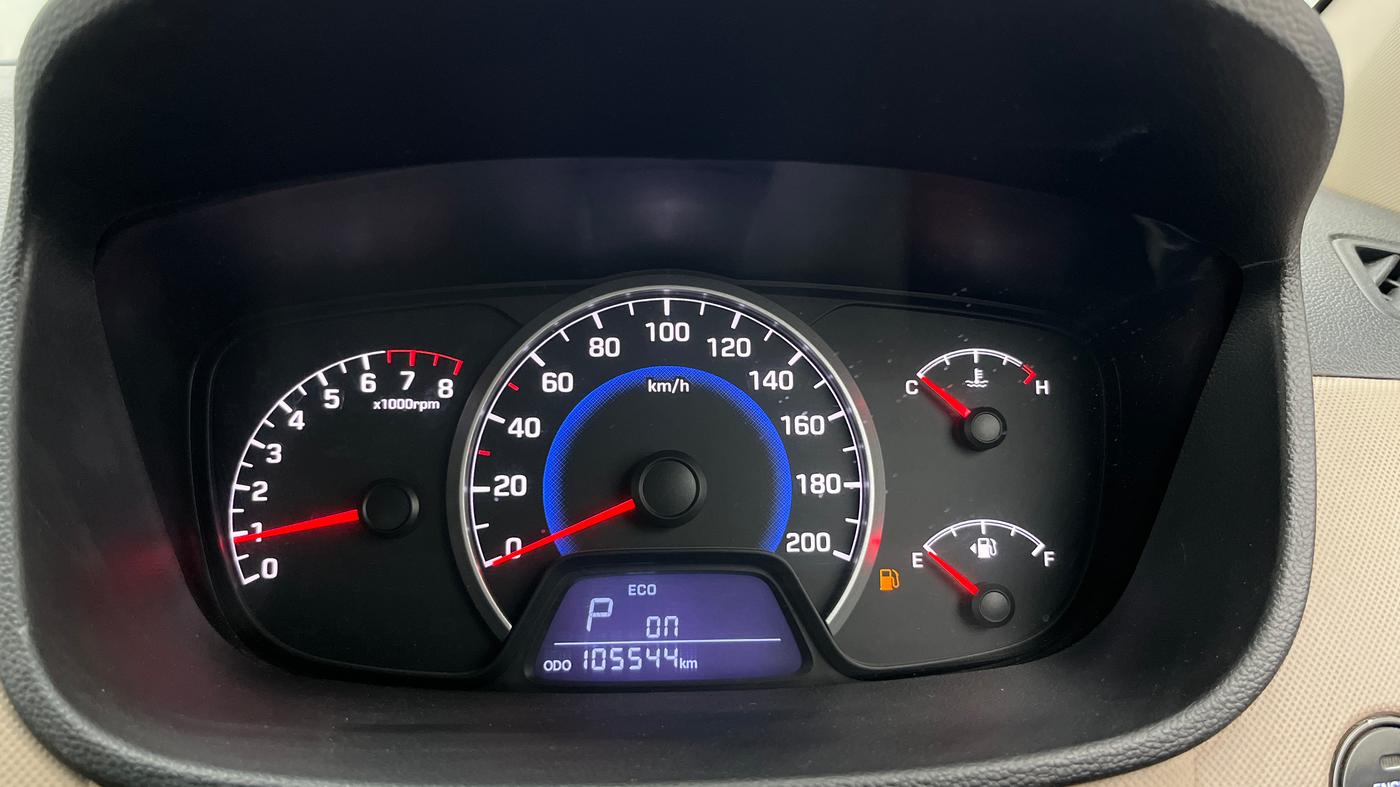 2014 Hyundai Grand i10 ASTA AT 1.2 KAPPA VTVT, Petrol, Automatic, 1,05,530 km, Odometer Image