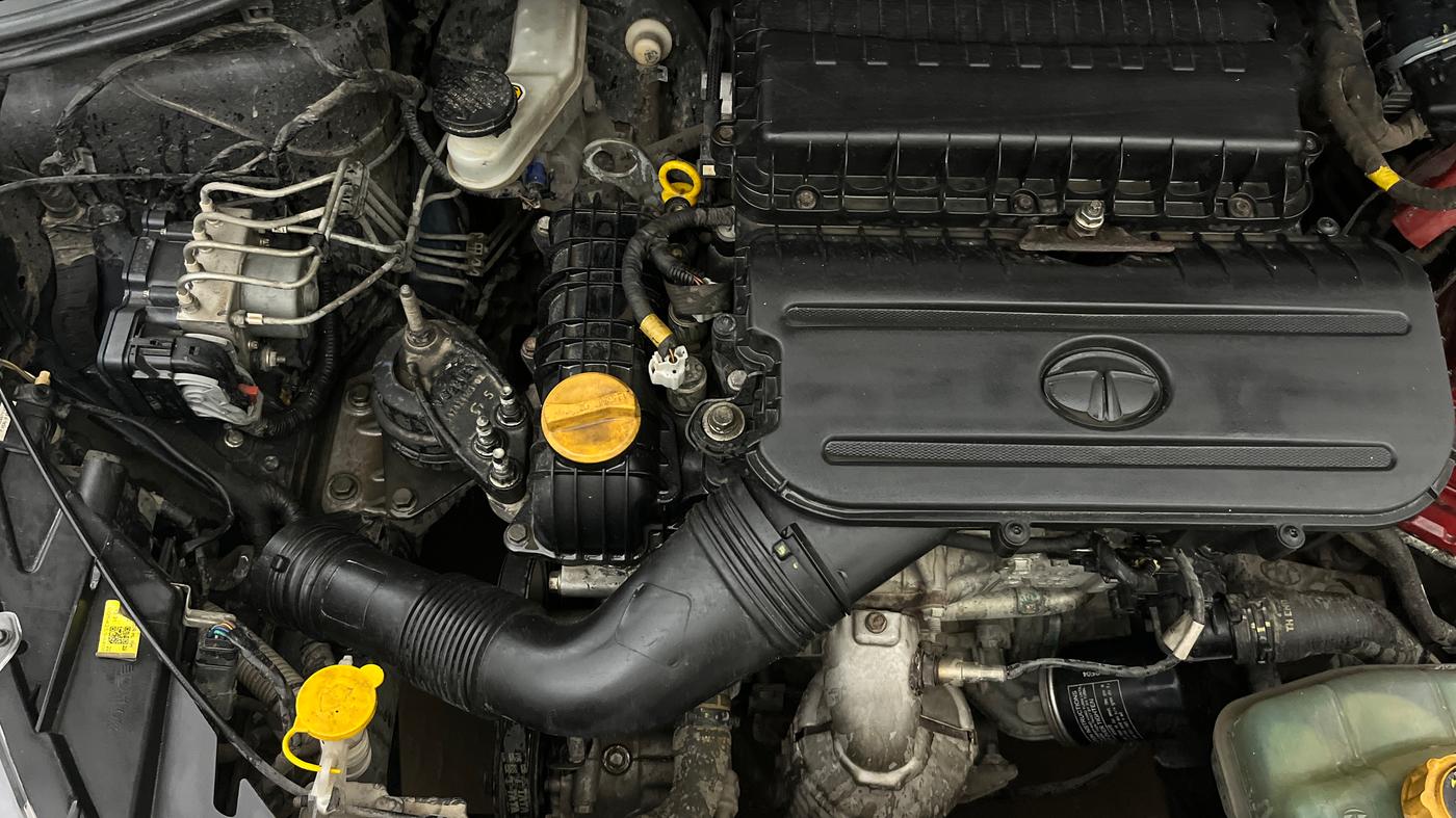 2022 Tata TIGOR XZ PLUS CNG, CNG, Manual, 94,845 km, Engine View - Right