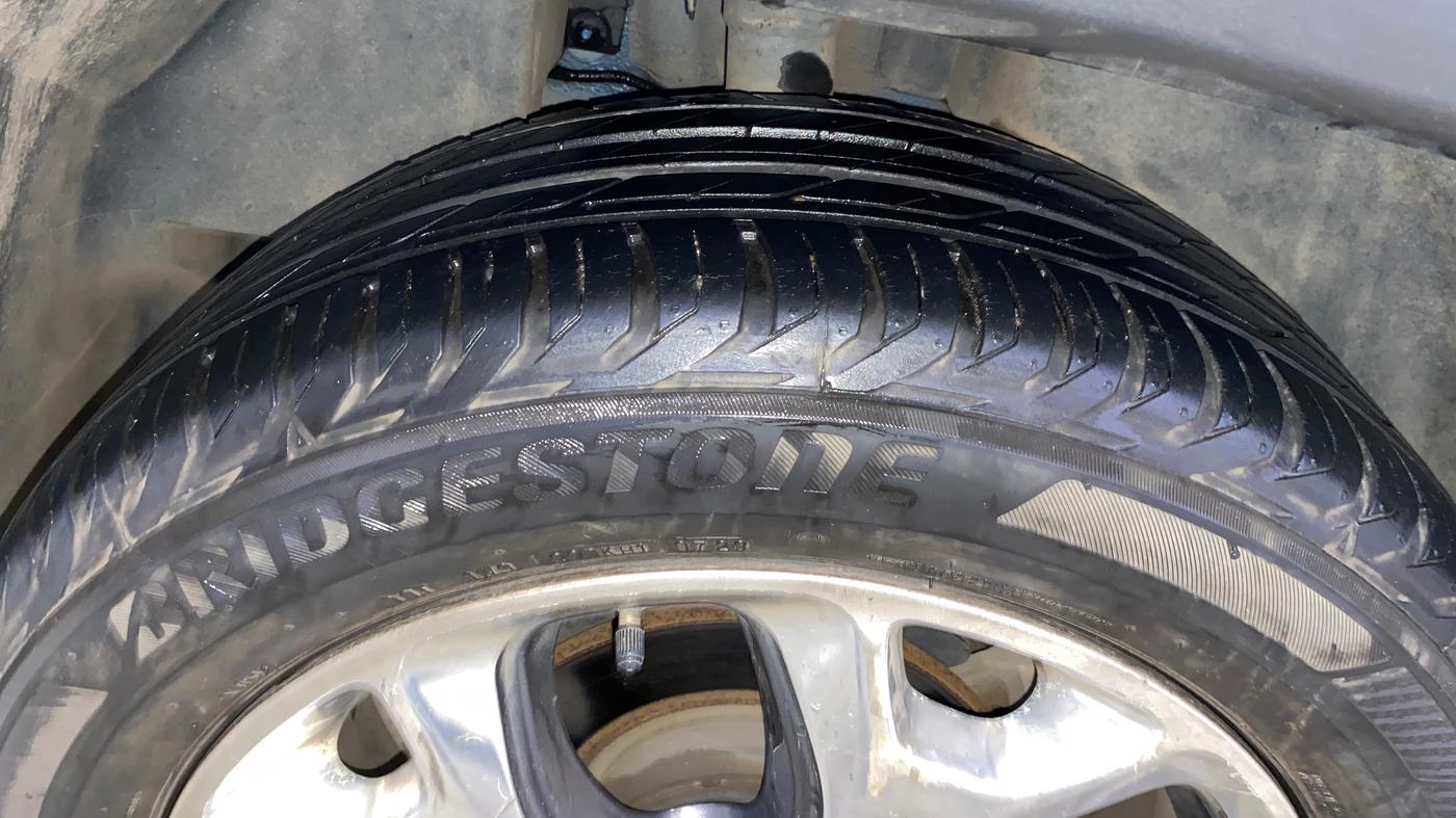 2018 Jeep Compass LIMITED PLUS PETROL AT, Petrol, Automatic, 44,468 km, Right Rear Tyre Tread