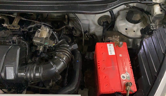 2016 Hyundai Eon ERA +, Petrol, Manual, 36,116 km, Engine View - Left