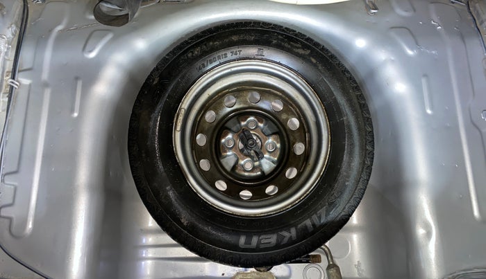 2016 Hyundai Eon ERA +, Petrol, Manual, 36,116 km, Spare Tyre