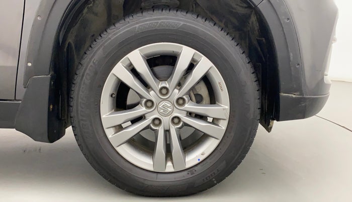 2016 Maruti Vitara Brezza ZDI, Diesel, Manual, 59,299 km, Right Front Wheel