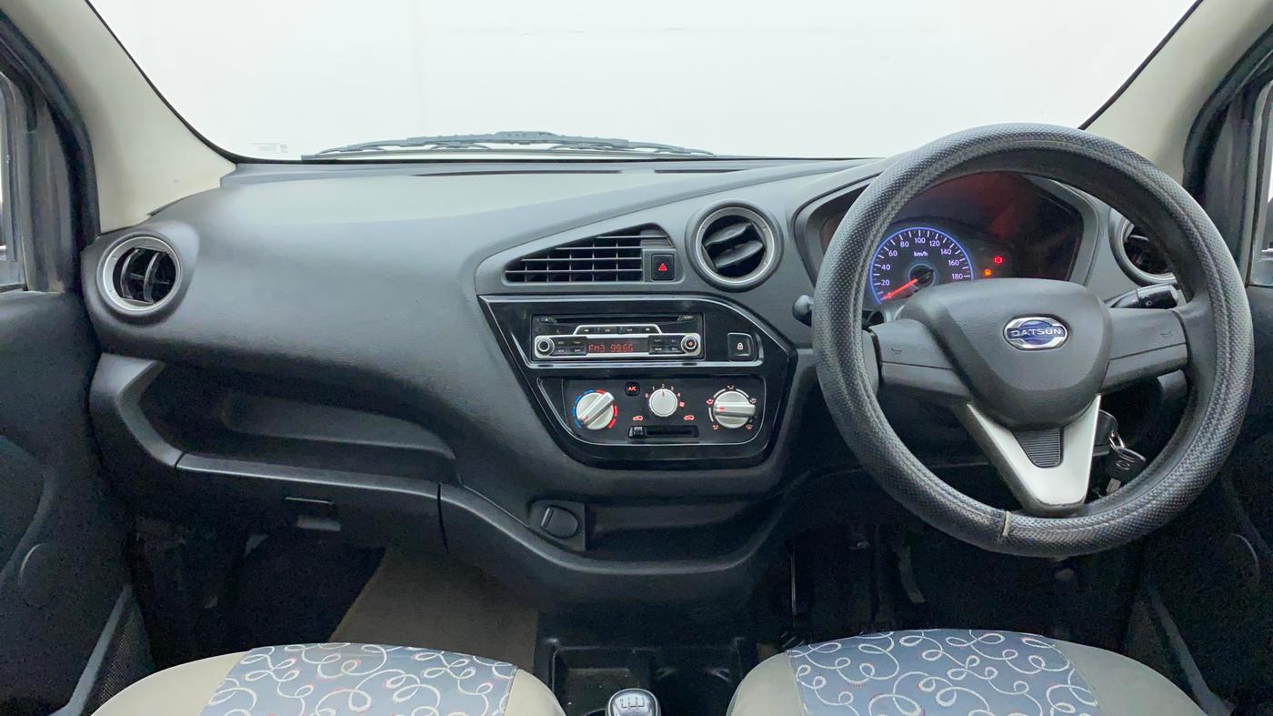 2017 Datsun Redi Go T (O), Petrol, Manual, 53,382 km, Dashboard