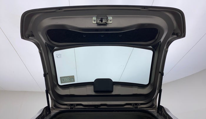2017 Datsun Redi Go T (O), Petrol, Manual, 53,382 km, Boot Door Open