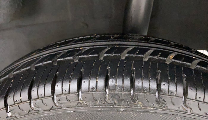 2017 Datsun Redi Go T (O), Petrol, Manual, 53,382 km, Left Rear Tyre Tread