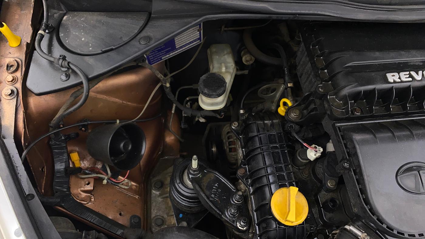2018 Tata TIGOR XM PETROL, CNG, Manual, 1,15,622 km, Engine View - Right