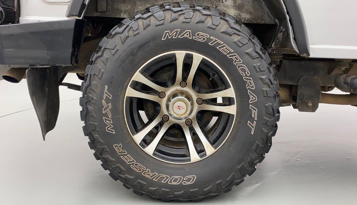 2016 Mahindra Thar CRDE 4X4 AC, Diesel, Manual, 33,630 km, Right Rear Wheel
