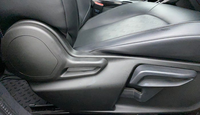 2022 Tata NEXON XZ PLUS (O) PETROL DARK EDITION, Petrol, Manual, 27,443 km, Driver Side Adjustment Panel
