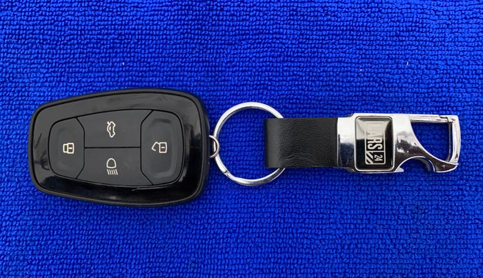 2022 Tata NEXON XZ PLUS (O) PETROL DARK EDITION, Petrol, Manual, 27,443 km, Key Close Up